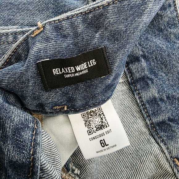 Express Relaxed Wide-Leg Super High Rise Blue Jeans Size 6L - Picture 11 of 12